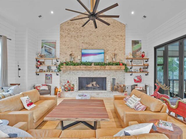 Photo of 1425 S Harper Street