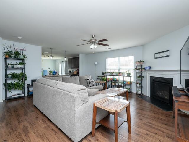 Photo of 611 Willow Bank Landing