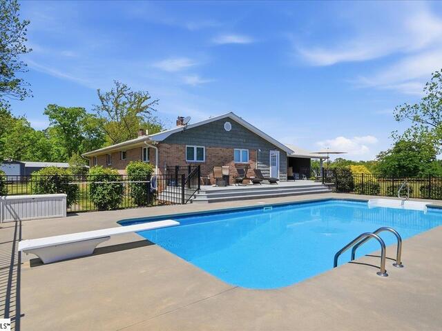 Photo of 127 Rice's Creek Road