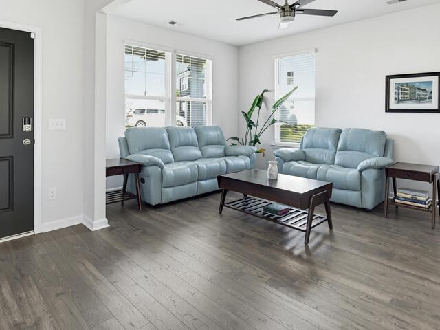 Photo of 310 Wildbay Court