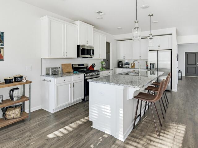 Photo of 310 Wildbay Court
