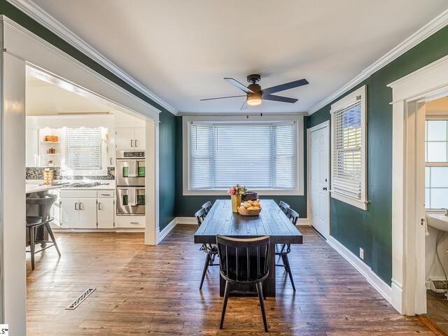 Photo of 400 W Arlington Avenue