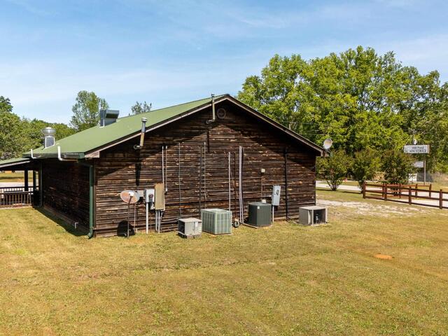 Photo of 869 Poplar Street