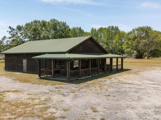 Photo of 869 Poplar Street