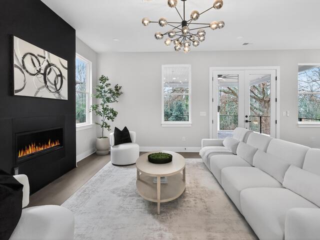 Photo of 112B Chestnut Street