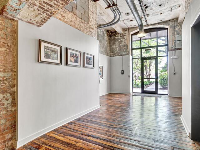 Photo of 300 South Street