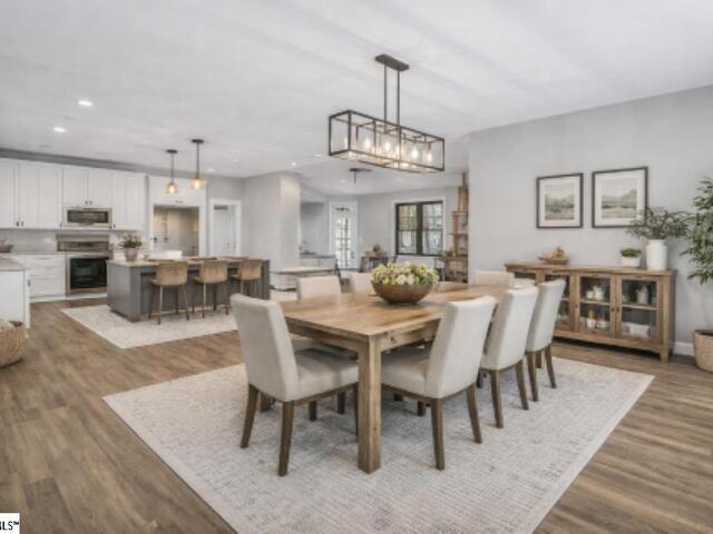 Photo of 107 Bentwood Lane
