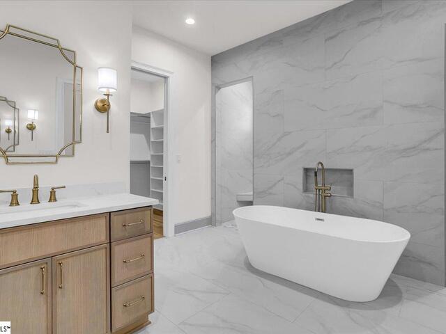 Photo of 219 W Hillcrest Drive