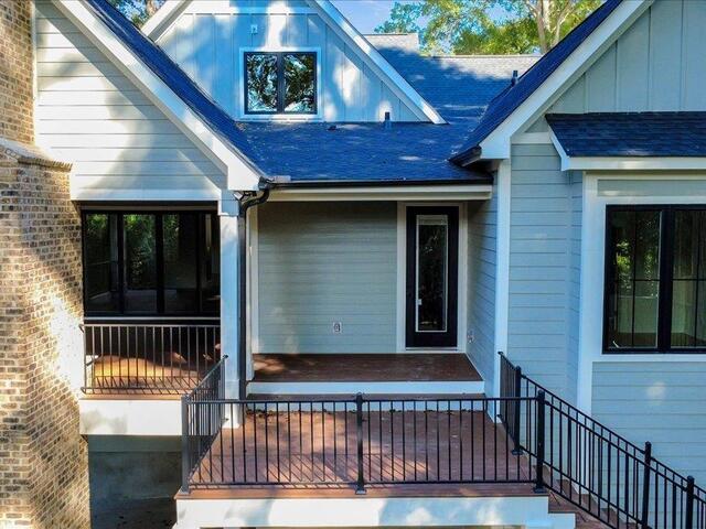 Photo of 219 W Hillcrest Drive