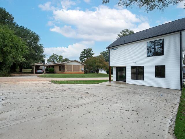 Photo of 12 bridwell Avenue