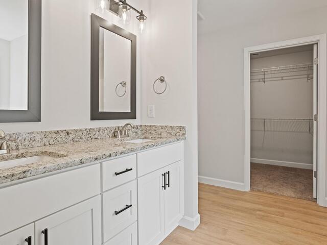 Photo of 4043 Ridge Road