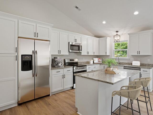 Photo of 4043 Ridge Road