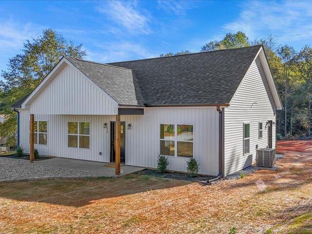 Photo of 115 Dogwood farms Court