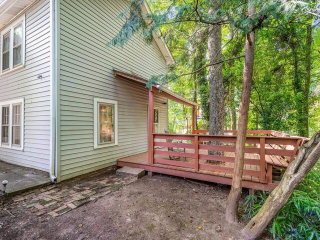 Photo of 16 Converse