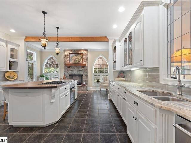 Photo of 121 Diamond Point