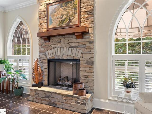 Photo of 121 Diamond Point