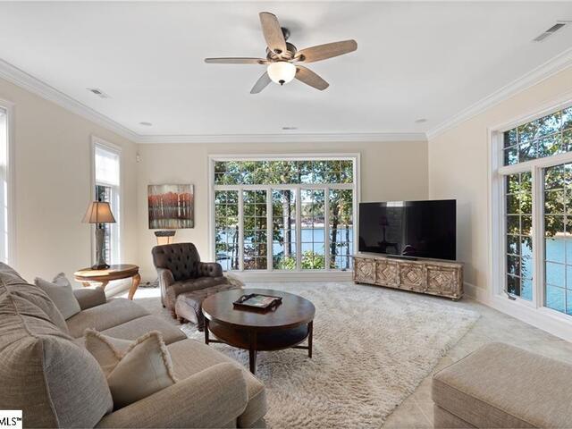 Photo of 121 Diamond Point