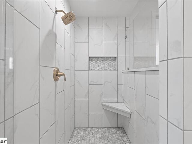 Photo of 121 Diamond Point