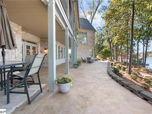 Photo of 121 Diamond Point