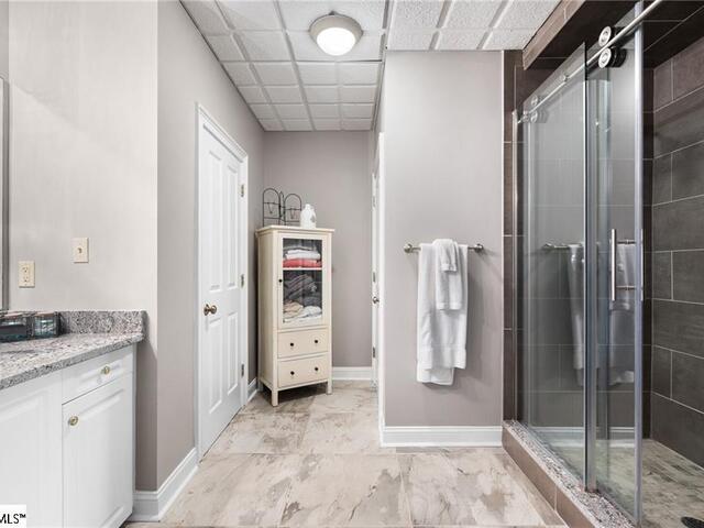 Photo of 121 Diamond Point