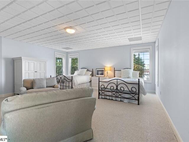 Photo of 121 Diamond Point