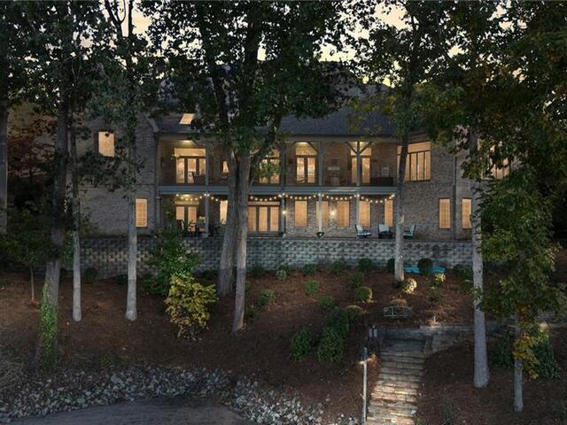 Photo of 121 Diamond Point