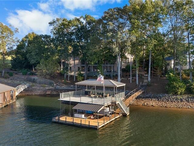 Photo of 121 Diamond Point