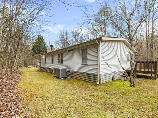 Photo of 305 River Road