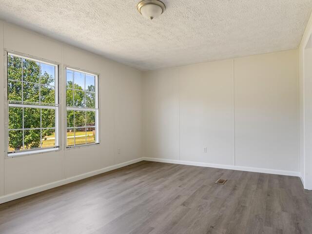 Photo of 482 Burton Creekside Road