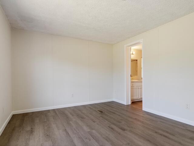 Photo of 482 Burton Creekside Road