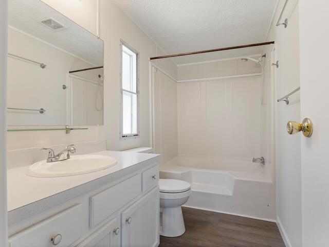 Photo of 482 Burton Creekside Road