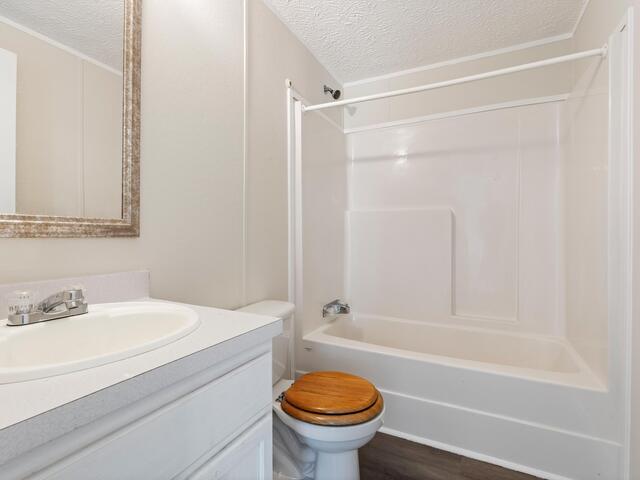 Photo of 482 Burton Creekside Road