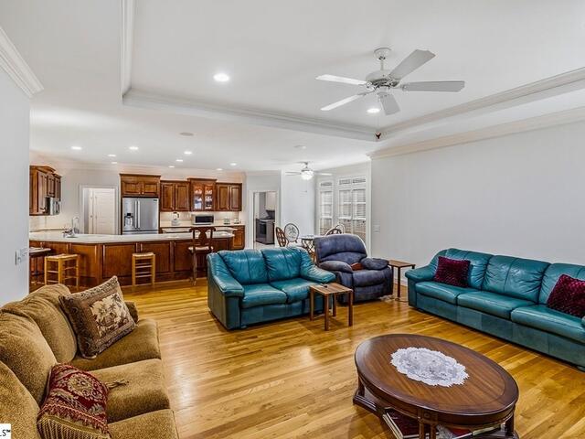 Photo of 616 Shefwood Drive