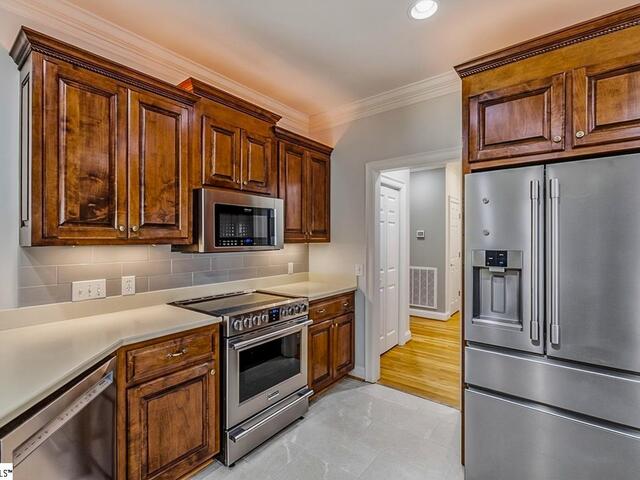 Photo of 616 Shefwood Drive