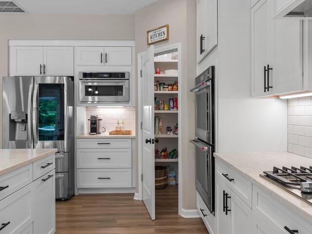 Photo of 118 Watzing Vine Lane