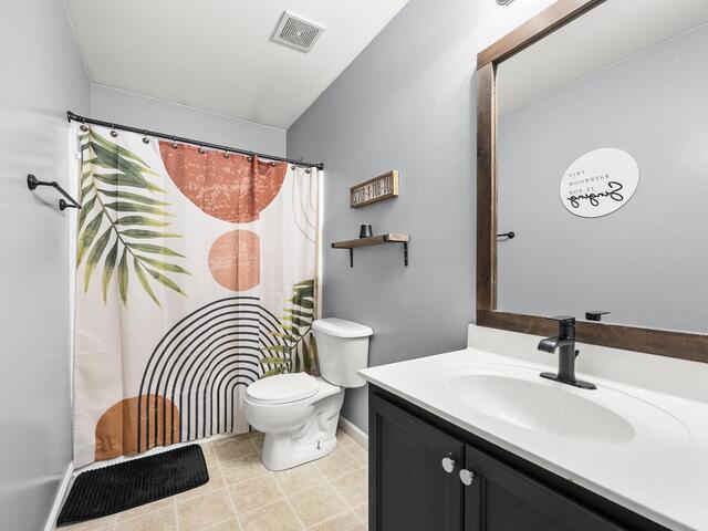 Photo of 208 Redfern Court