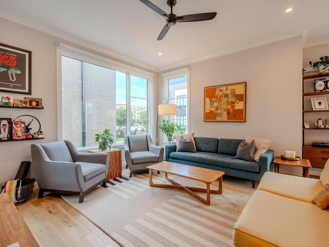 Photo of 112 NoMa Terrace Way