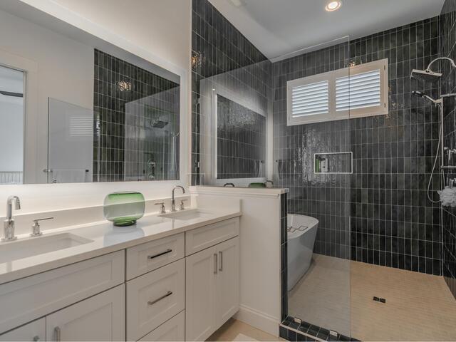 Photo of 112 NoMa Terrace Way