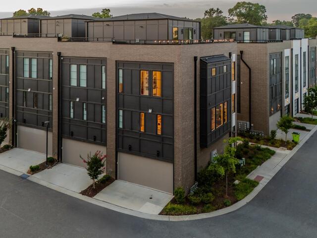 Photo of 112 NoMa Terrace Way