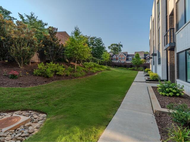 Photo of 112 NoMa Terrace Way