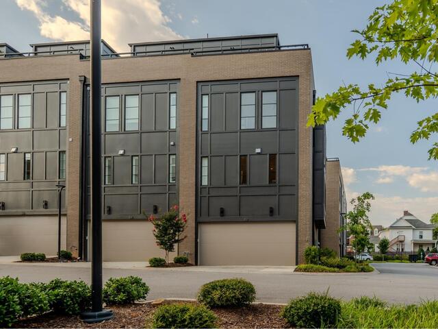 Photo of 112 NoMa Terrace Way