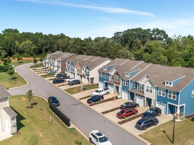 Photo of 1031 Millison