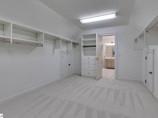 Photo of 516 Foxcroft Road