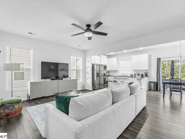 Photo of 329 Hartland