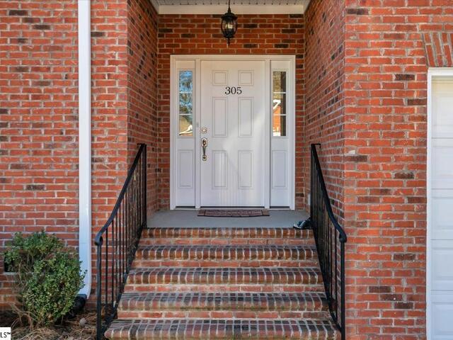 Photo of 305 Redspire Drive