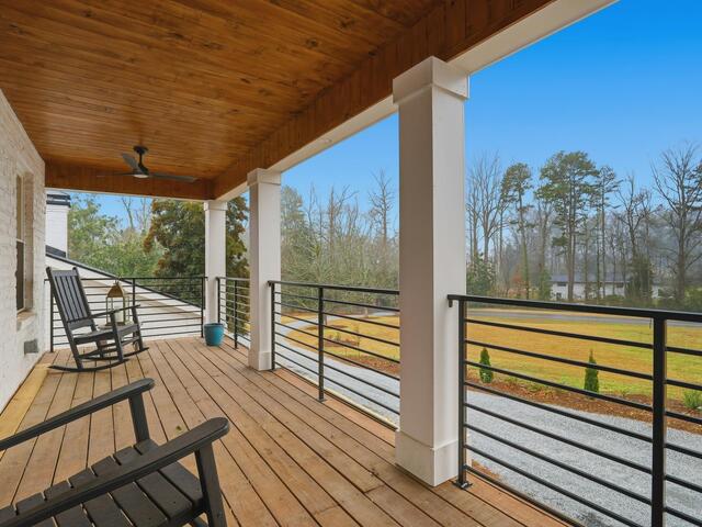 Photo of 405 Foot Hills Road