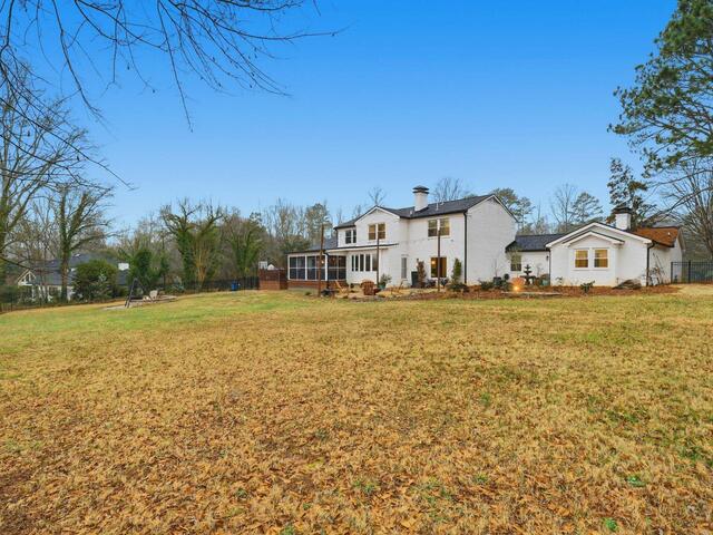 Photo of 405 Foot Hills Road