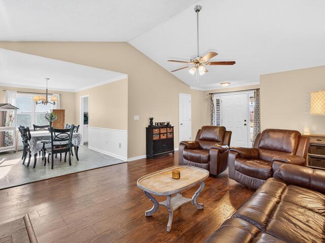 Photo of 404 Frostberry Court