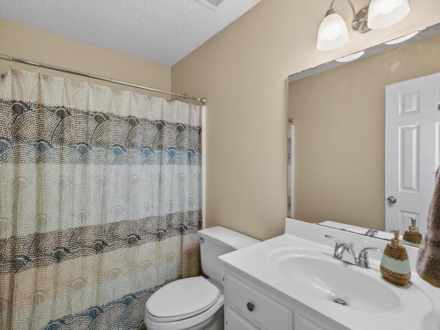 Photo of 404 Frostberry Court