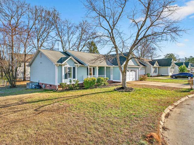 Photo of 404 Frostberry Court